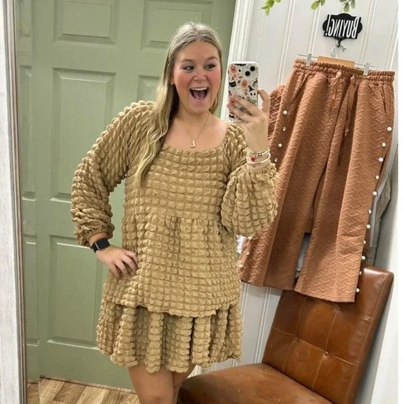 NWT Simply Southern Long Sleeve Tiered Bubble Mini Dress Puff Tan Brown Sz Large - Picture 2 of 12